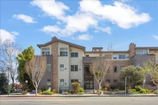 Photo #2: ML82037804 Listing 