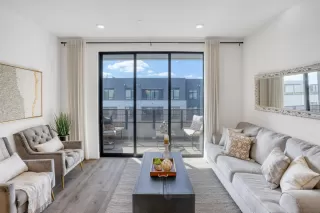 Photo #2: ML82037810 Listing 