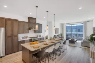 Photo #6: ML82037810 Listing 