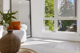 Photo #4: ML82037823 Listing 