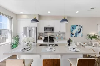 Photo #5: ML82037833 Listing 