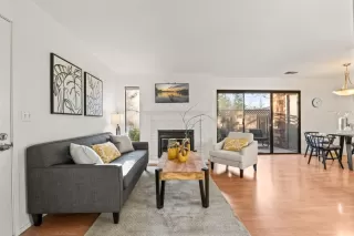 Photo #5: ML82037836 Listing 