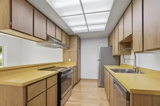 Photo #5: ML82037843 Listing