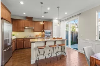 Photo #5: ML82037848 Listing