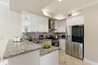 Photo #5: ML82037868 Listing