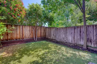 Photo #4: ML82037896 Listing 