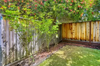 Photo #5: ML82037896 Listing 