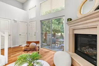 Photo #5: ML82037944 Listing 