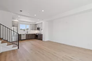 Photo #5: ML82037966 Listing 