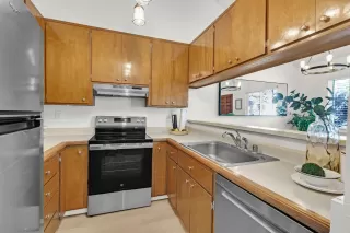 Photo #4: ML82037978 Listing