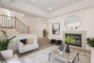 Photo #5: ML82037981 Listing 