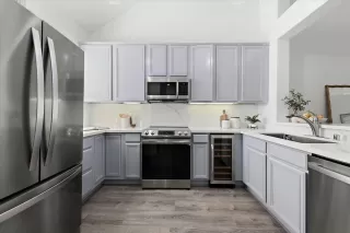 Photo #5: ML82037987 Listing 