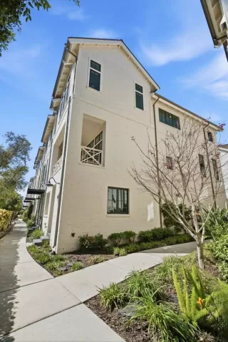 Photo #3: ML82038014 Listing 