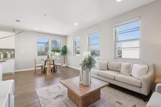 Photo #6: ML82038018 Listing