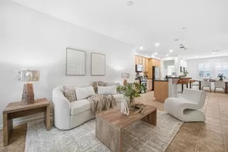 Photo #1: ML82038034 Listing 