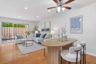 Photo #2: ML82038042 Listing 