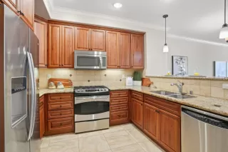 Photo #6: ML82038045 Listing