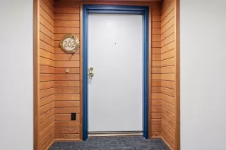 Photo #4: ML82038062 Listing 