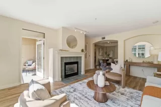 Photo #4: ML82038183 Listing