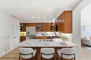 Photo #6: ML82038183 Listing