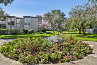 Photo #4: ML82038206 Listing