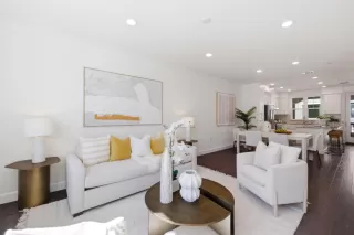 Photo #5: ML82038211 Listing 