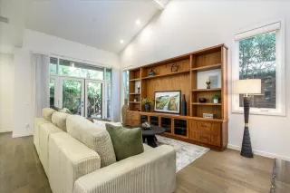 Photo #2: ML82038229 Listing