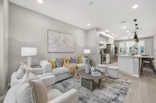 Photo #1: ML82038238 Listing 