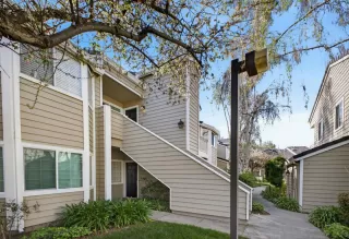 Photo #1: ML82038243 Listing 