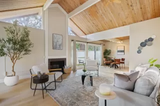 Photo #1: ML82038249 Listing