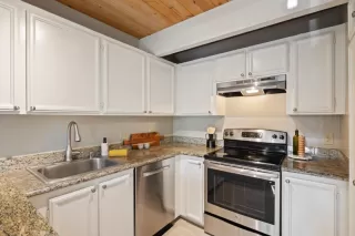 Photo #4: ML82038249 Listing