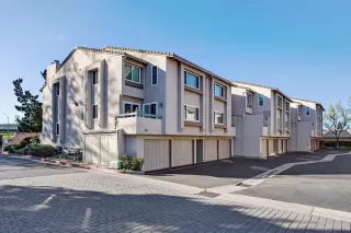 Photo #4: ML82038250 Listing 