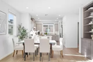 Photo #4: ML82038266 Listing 