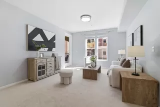 Photo #4: ML82038284 Listing 