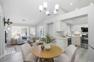 Photo #1: ML82038285 Listing 