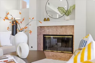 Photo #5: ML82038289 Listing