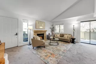 Photo #5: ML82038306 Listing 