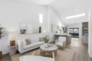 Photo #3: ML82038311 Listing 