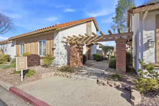 Photo #6: ML82038319 Listing