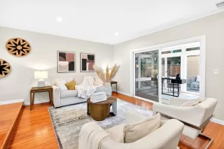 Photo #4: ML82038320 Listing 