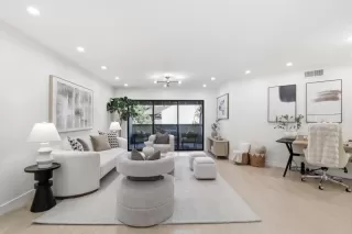 Photo #5: ML82038331 Listing 