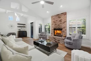 Photo #6: ML82038361 Listing 