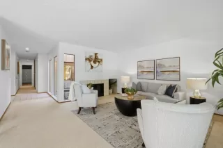 Photo #4: ML82038389 Listing 