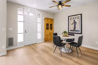 Photo #5: ML82038437 Listing