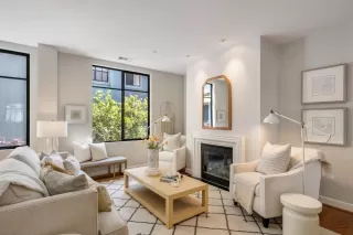 Photo #2: ML82038559 Listing 