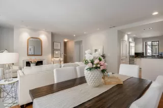 Photo #5: ML82038559 Listing 