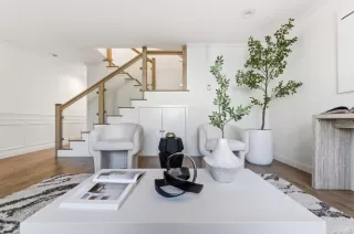 Photo #5: ML82038578 Listing 