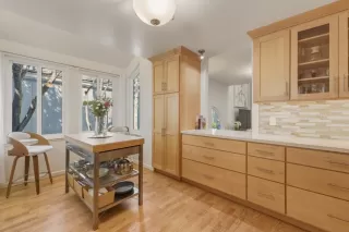 Photo #4: ML82038601 Listing 