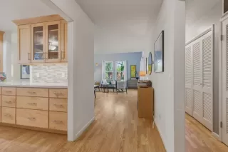 Photo #5: ML82038601 Listing 