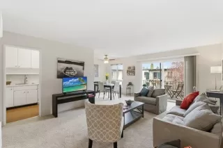 Photo #2: ML82038618 Listing 